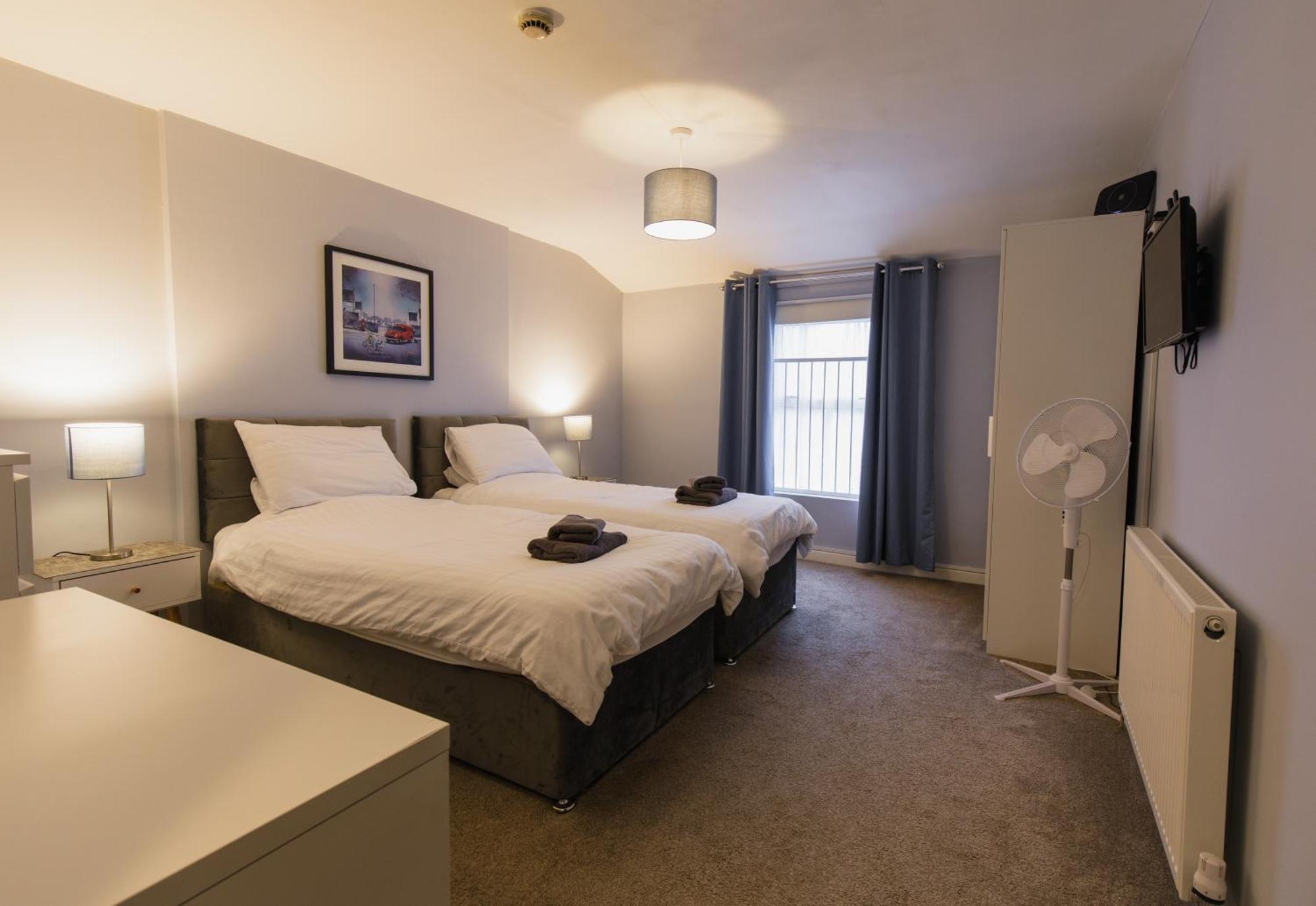 St Luke'S 2 Apartment Ливърпул Екстериор снимка