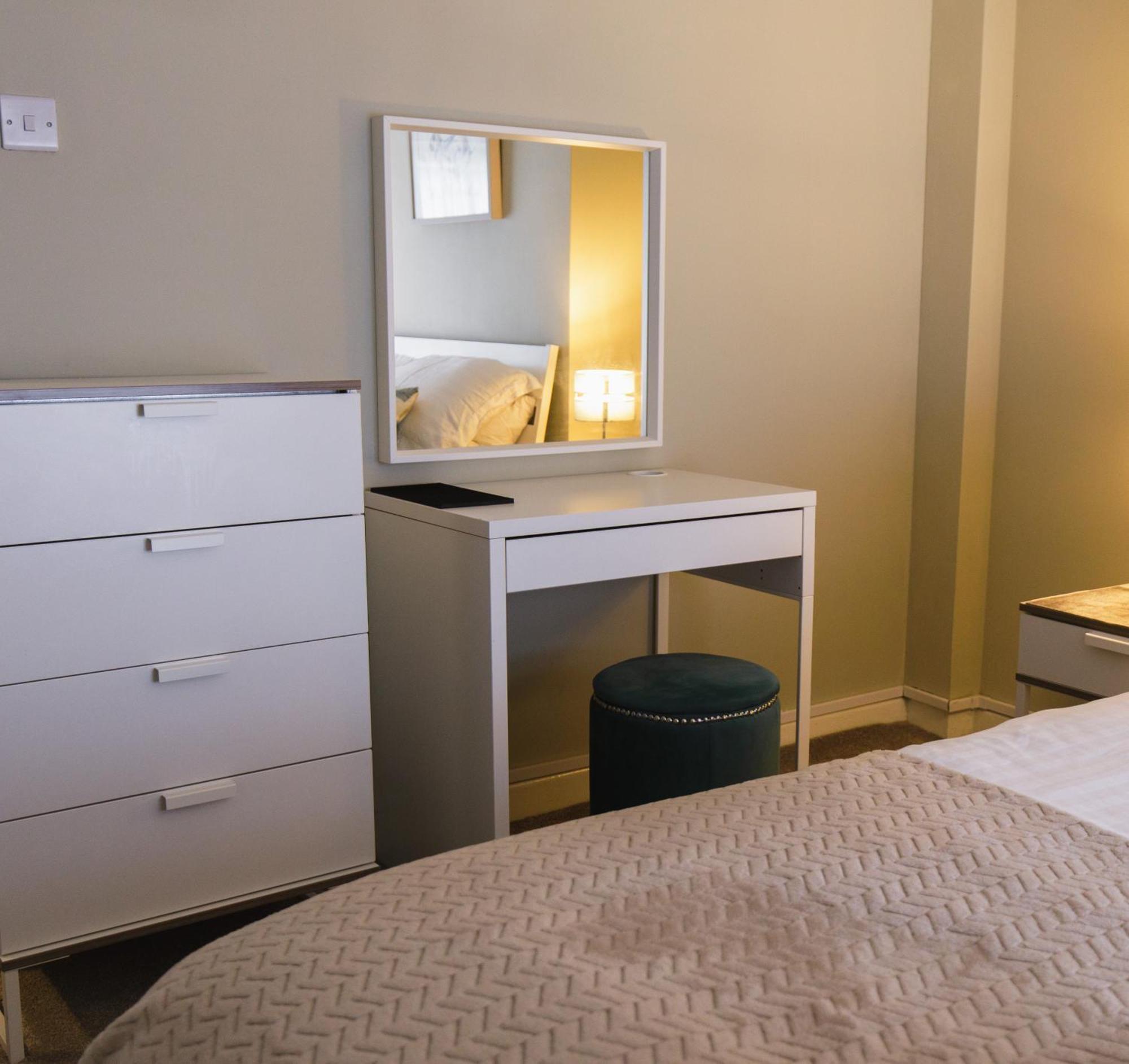 St Luke'S 2 Apartment Ливърпул Екстериор снимка